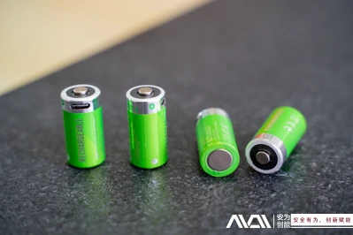 Batterityper og applikasjoner: De usynlige partnerne i hverdagen vår